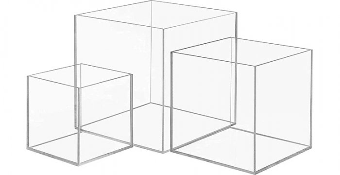 Cubi in plexiglass