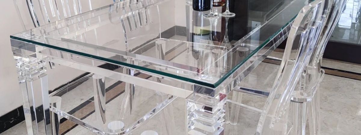 Arredamento plexiglass ristoranti